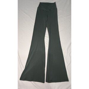 Women’s Aerie Offline Real Me HI RISE Flare Leggings Medium